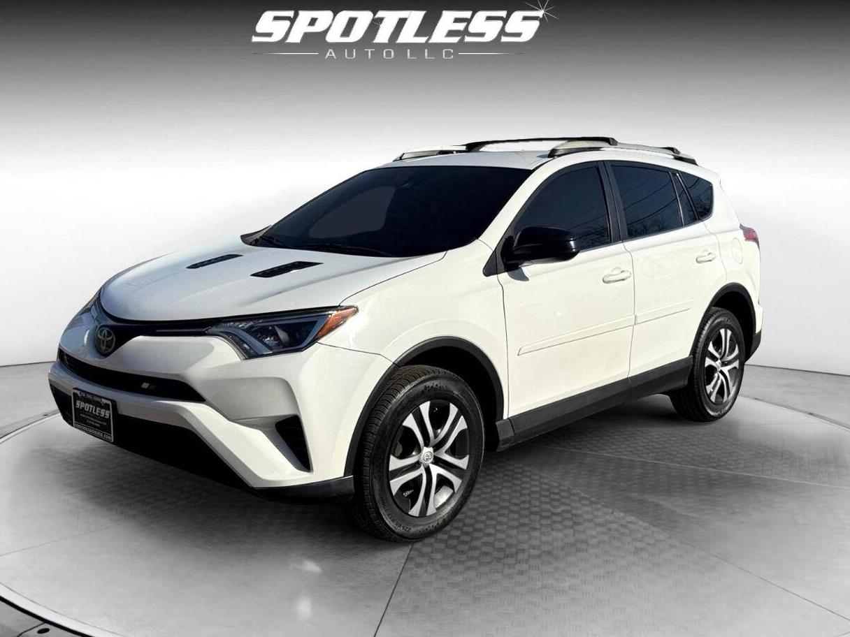 TOYOTA RAV4 2017 JTMZFREV4HJ703153 image