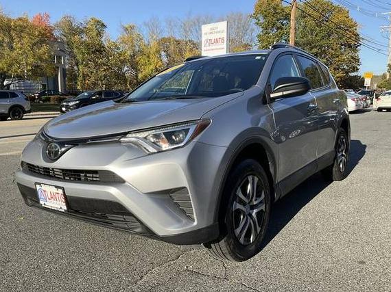 TOYOTA RAV4 2017 2T3BFREV6HW586923 image