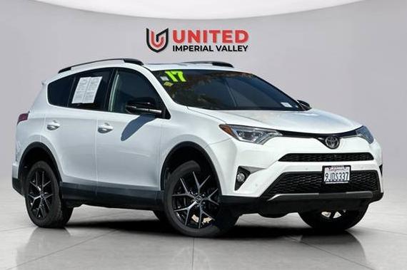 TOYOTA RAV4 2017 2T3NFREV9HW355480 image