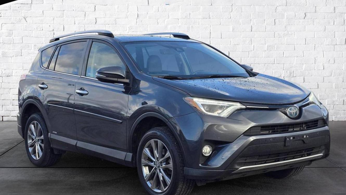 TOYOTA RAV4 2017 JTMDJREV8HD144858 image