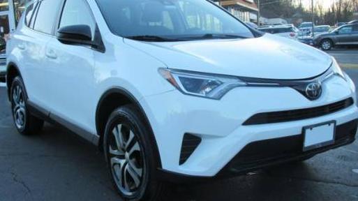 TOYOTA RAV4 2017 JTMZFREVXHJ703979 image