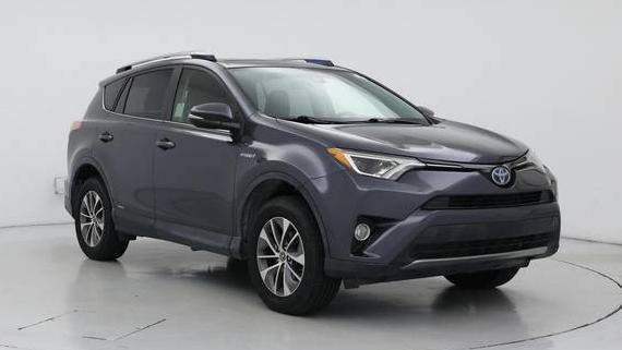 TOYOTA RAV4 2017 JTMRJREV6HD082527 image