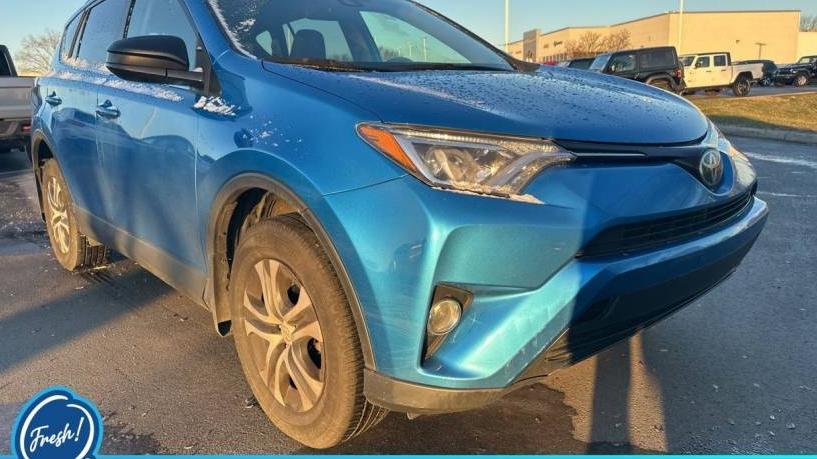 TOYOTA RAV4 2017 JTMBFREV2HD203508 image