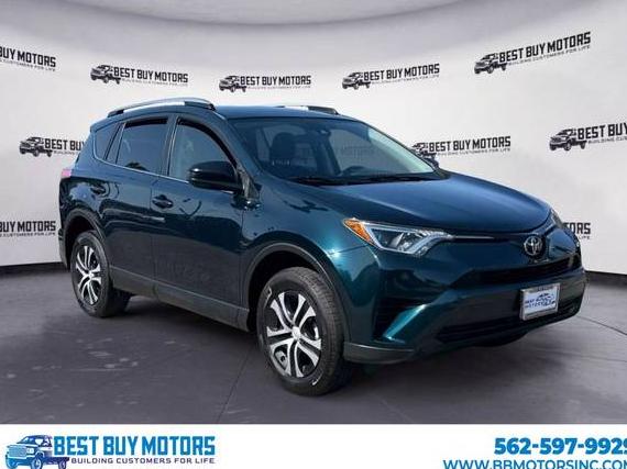 TOYOTA RAV4 2017 JTMZFREV8HJ712650 image