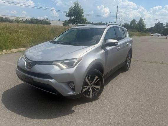 TOYOTA RAV4 2017 2T3RFREV0HW680617 image