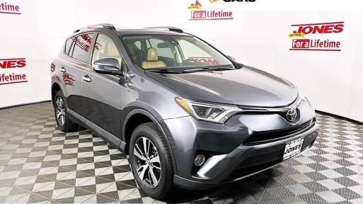 TOYOTA RAV4 2017 JTMRFREV9HD201527 image