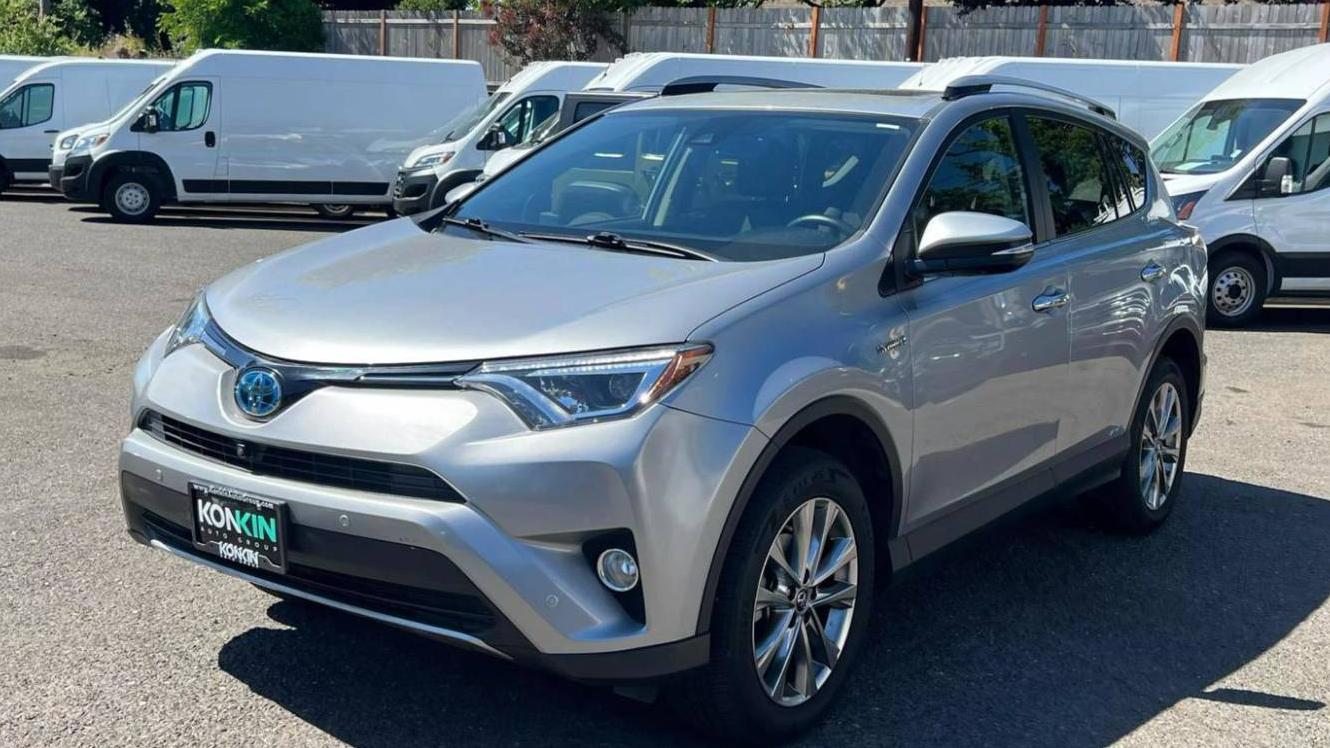 TOYOTA RAV4 2017 JTMDJREV5HD087745 image