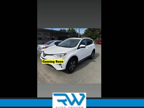 TOYOTA RAV4 2017 2T3RFREV2HW559345 image