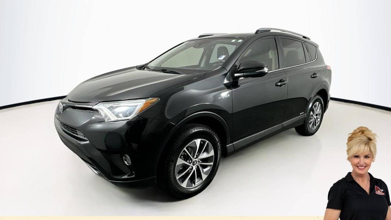 TOYOTA RAV4 2017 JTMRJREV4HD116223 image