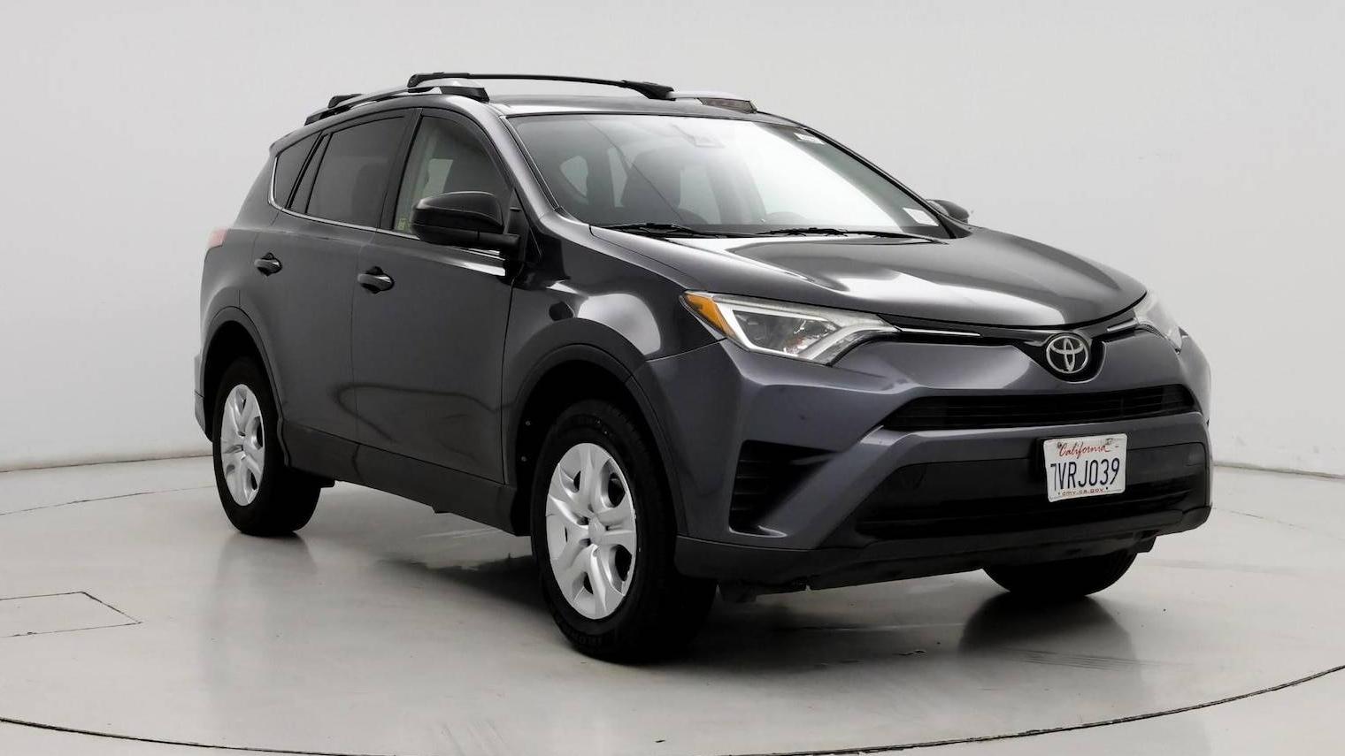 TOYOTA RAV4 2017 JTMBFREV6HJ123615 image