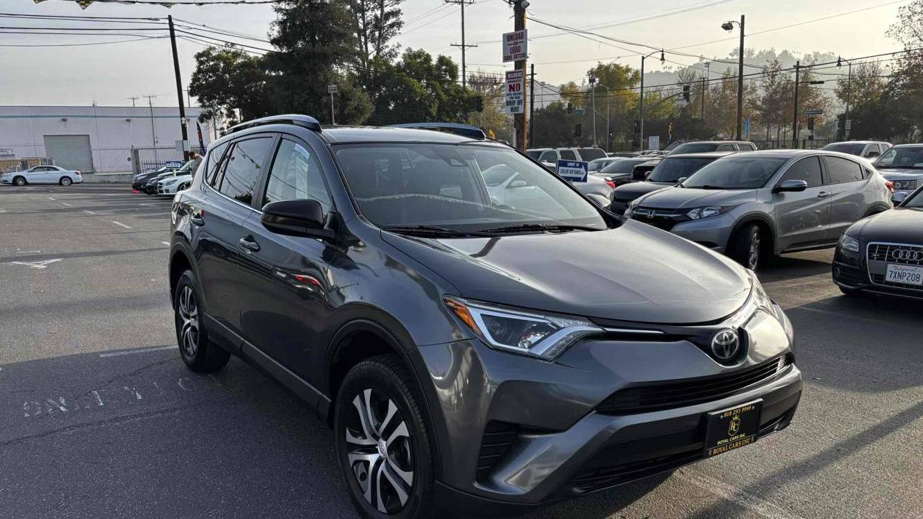 TOYOTA RAV4 2017 JTMZFREV2HD106002 image