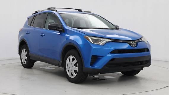 TOYOTA RAV4 2017 2T3BFREV4HW652580 image