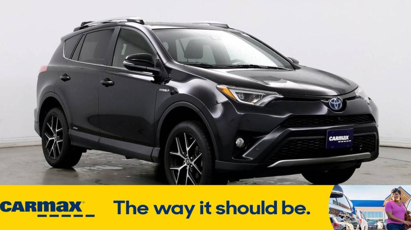 TOYOTA RAV4 2017 JTMJJREV5HD075176 image