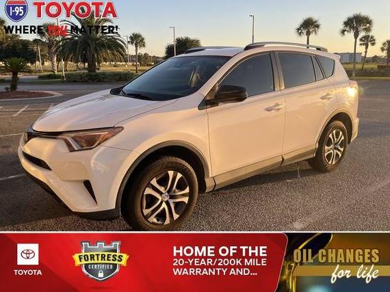 TOYOTA RAV4 2017 JTMZFREV7HJ103937 image