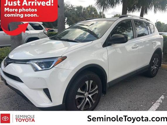 TOYOTA RAV4 2017 JTMBFREVXHJ706771 image