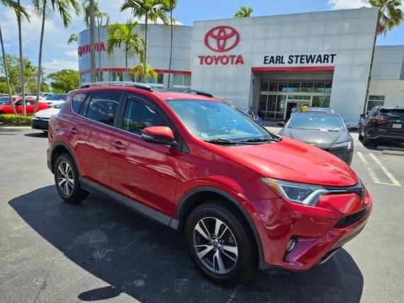 TOYOTA RAV4 2017 2T3WFREV2HW394769 image