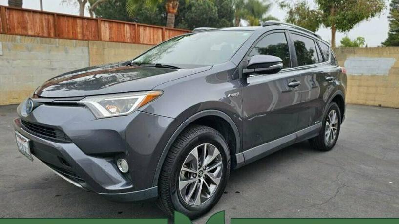 TOYOTA RAV4 2017 JTMRJREV6HD078896 image