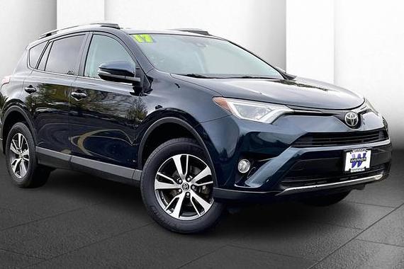 TOYOTA RAV4 2017 2T3RFREV1HW671358 image TOYOTA RAV4 2017 2T3RFREV1HW671358 image