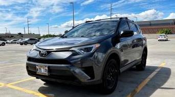 TOYOTA RAV4 2017 JTMZFREV5HJ105251 image