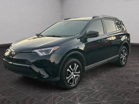 TOYOTA RAV4 2017 JTMZFREV9HJ708364 image