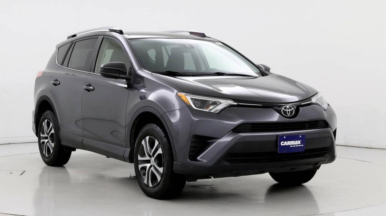 TOYOTA RAV4 2017 JTMZFREVXHJ704372 image