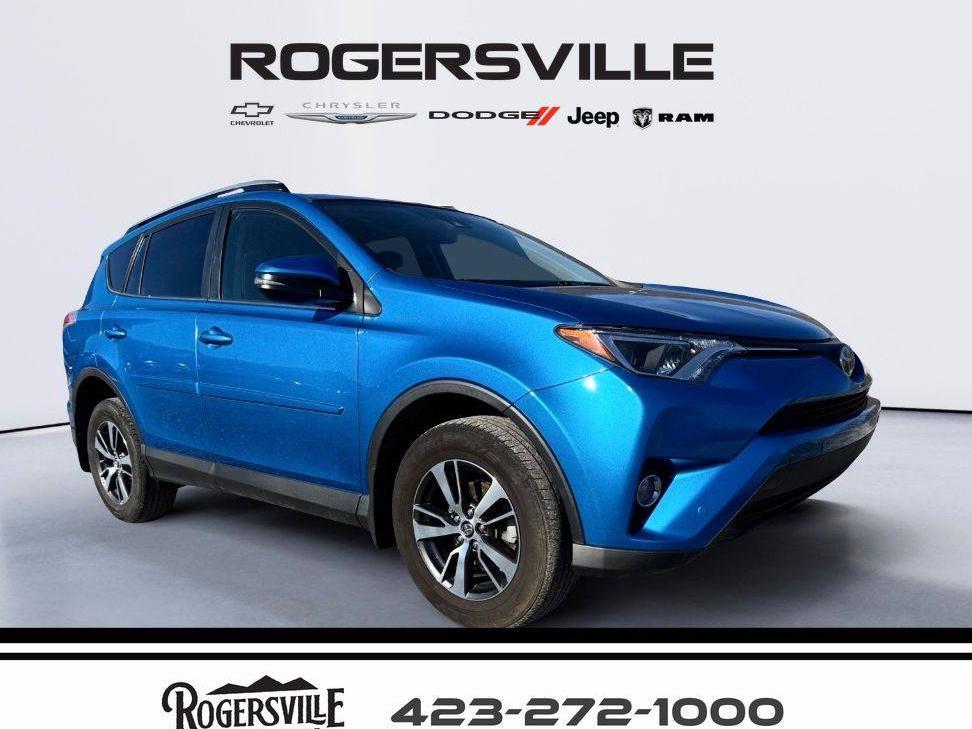 TOYOTA RAV4 2017 JTMRFREV0HJ145074 image