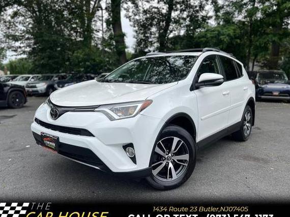 TOYOTA RAV4 2017 JTMRFREV0HJ703179 image