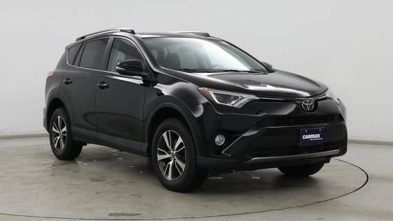 TOYOTA RAV4 2017 2T3RFREVXHW654638 image