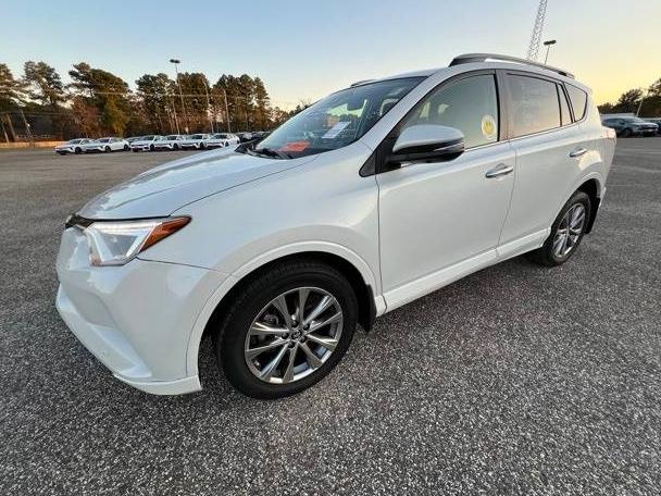 TOYOTA RAV4 2017 2T3DFREV3HW562426 image