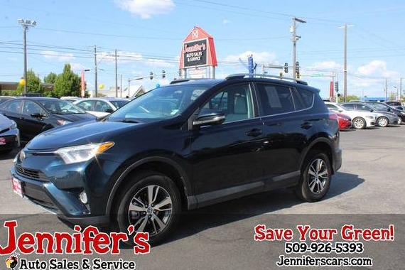TOYOTA RAV4 2017 2T3RFREV7HW656427 image