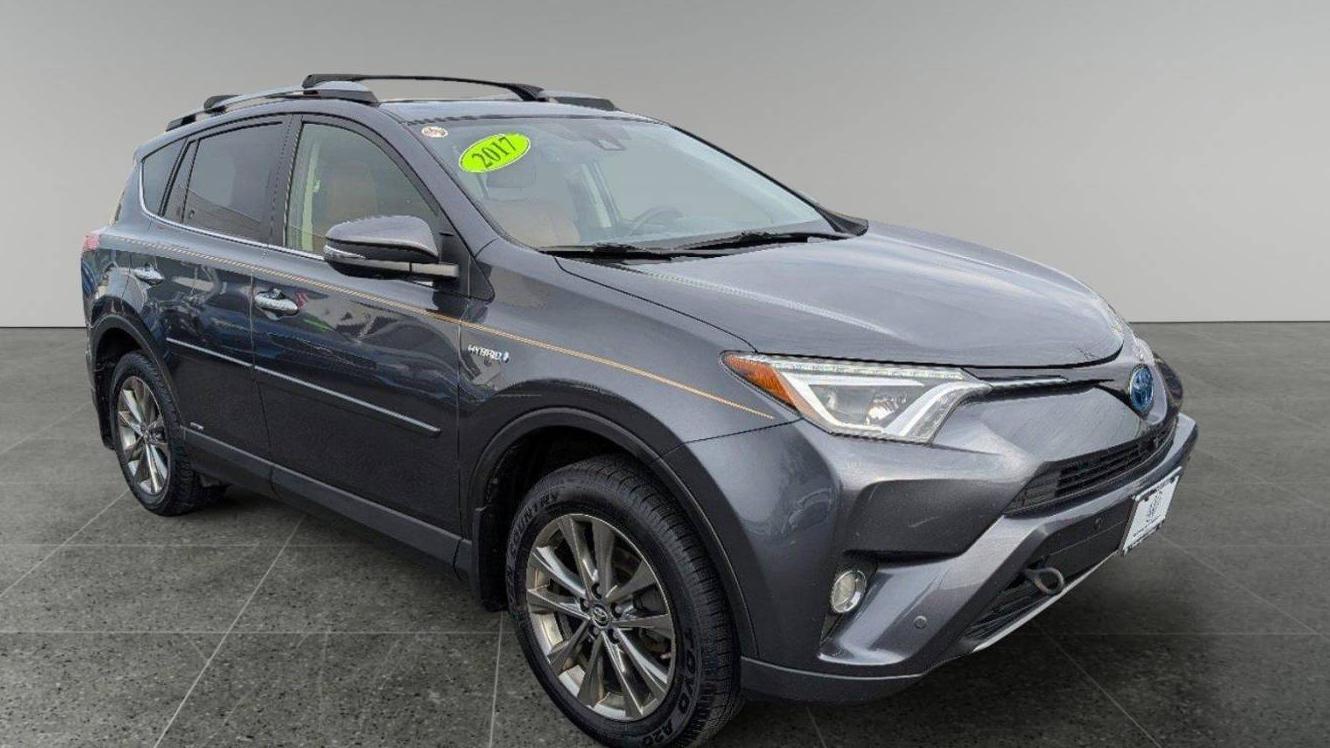 TOYOTA RAV4 2017 JTMDJREV2HD112665 image