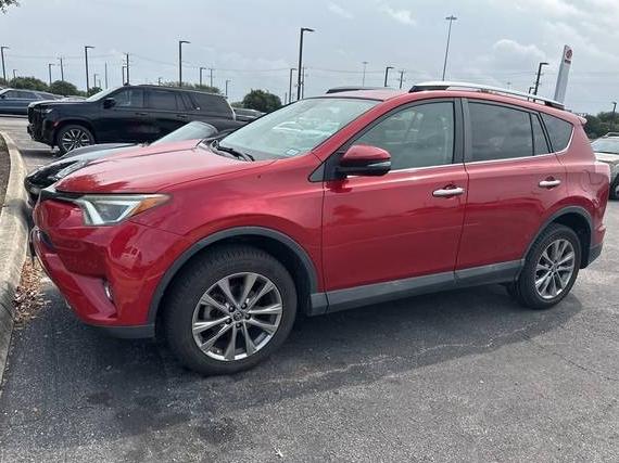 TOYOTA RAV4 2017 2T3DFREV3HW589674 image