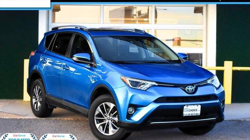 TOYOTA RAV4 2017 JTMRJREV5HD062687 image