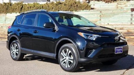 TOYOTA RAV4 2017 2T3BFREVXHW576878 image