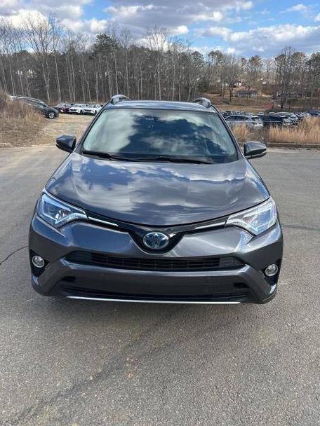 TOYOTA RAV4 2017 JTMDJREV9HD131746 image