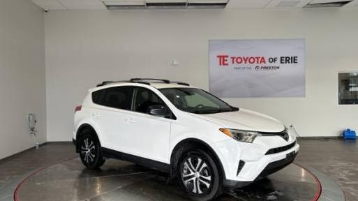 TOYOTA RAV4 2017 JTMBFREVXHJ707709 image