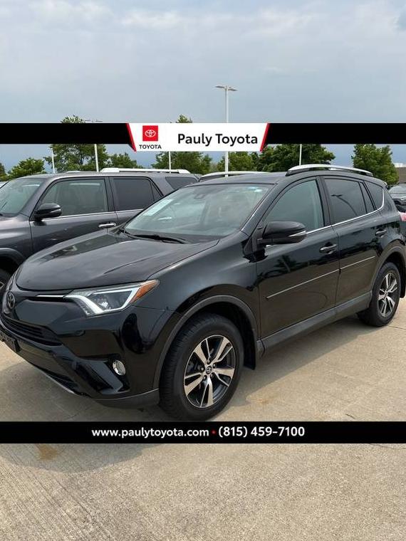 TOYOTA RAV4 2017 2T3RFREV3HW659972 image