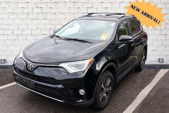 TOYOTA RAV4 2017 2T3RFREV1HW621611 image