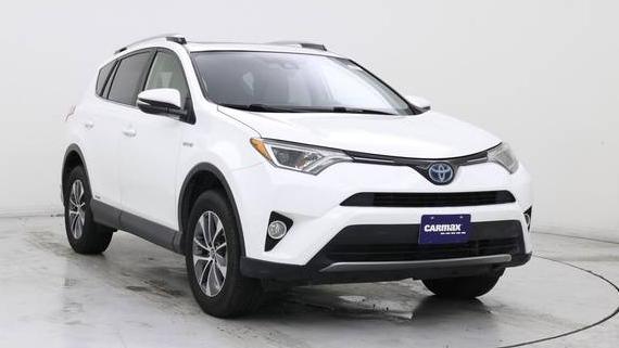 TOYOTA RAV4 2017 JTMRJREV3HD146927 image