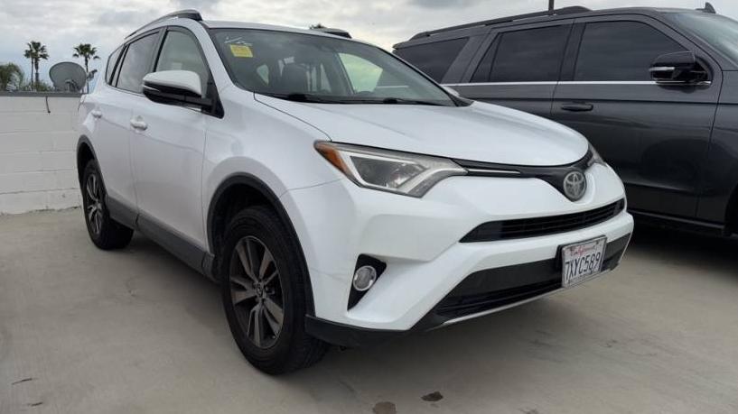 TOYOTA RAV4 2017 JTMWFREV4HD102004 image