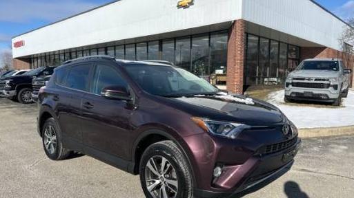 TOYOTA RAV4 2017 2T3RFREV4HW567432 image