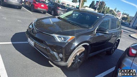 TOYOTA RAV4 2017 2T3RFREV5HW544841 image