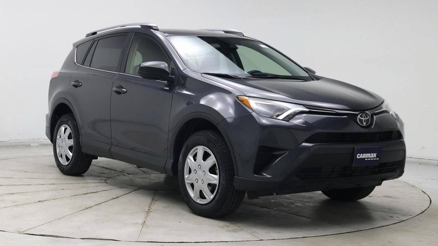 TOYOTA RAV4 2017 JTMBFREV5HJ714194 image