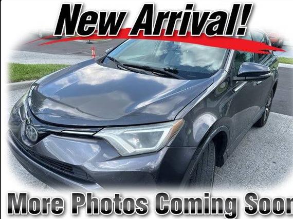 TOYOTA RAV4 2017 2T3WFREV4HW376046 image