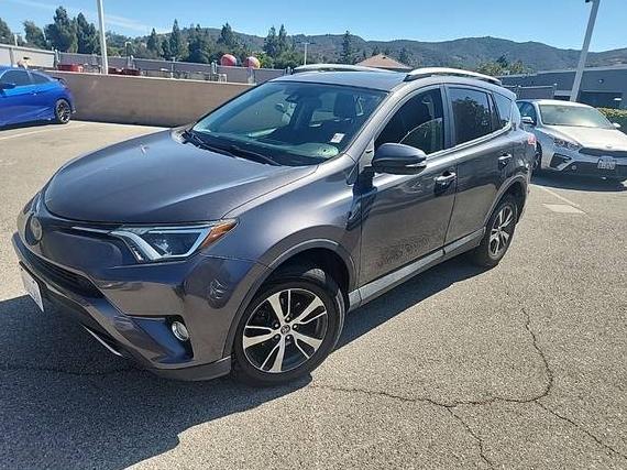 TOYOTA RAV4 2017 2T3RFREV0HW600488 image