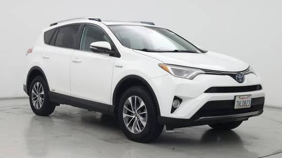 TOYOTA RAV4 2017 JTMRJREV9HD073028 image