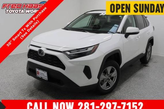 TOYOTA RAV4 2024 2T3W1RFV0RC280933 image