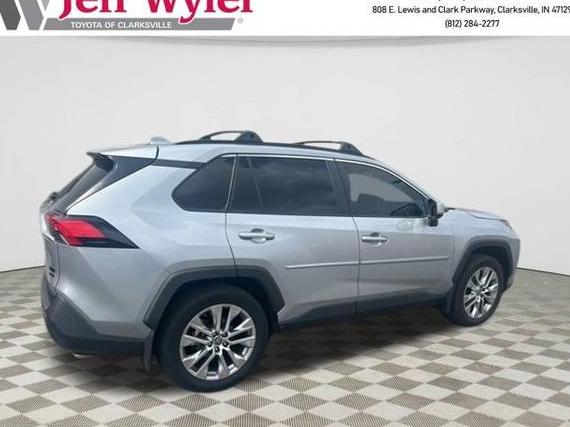 TOYOTA RAV4 2024 2T3A1RFV5RW432844 image