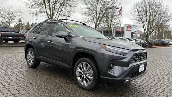 TOYOTA RAV4 2024 2T3N1RFV5RC412970 image