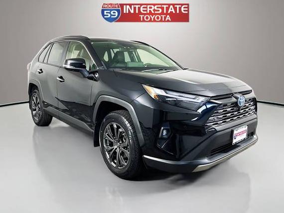 TOYOTA RAV4 2024 JTMD6RFV8RD118410 image